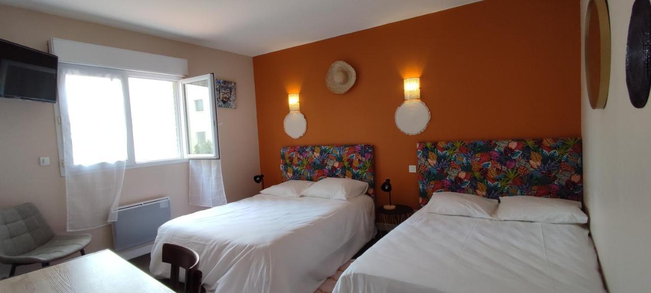 Hotel & Cantine De La Plage Les Sables-dʼOlonne Exteriör bild