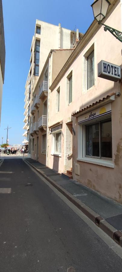 Hotel & Cantine De La Plage Les Sables-dʼOlonne Exteriör bild