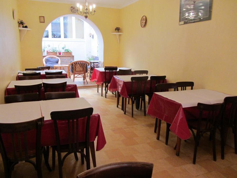 Hotel & Cantine De La Plage Les Sables-dʼOlonne Exteriör bild